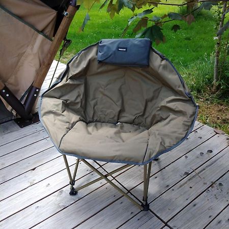 Camping Les Tournesols Sillé-le-Guillaume Exteriör bild