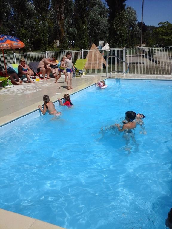 Camping Les Tournesols Sillé-le-Guillaume Exteriör bild