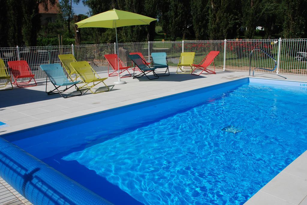 Camping Les Tournesols Sillé-le-Guillaume Exteriör bild