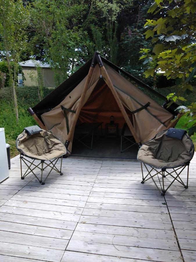 Camping Les Tournesols Sillé-le-Guillaume Exteriör bild